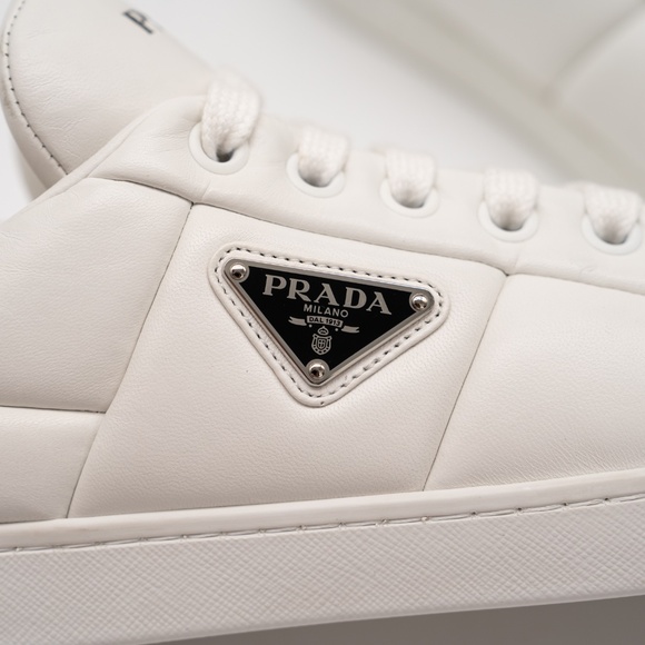 size 40eu 10 US Prada Triangle Logo Padded Sneakers White Leather Triangle - Picture 9 of 15
